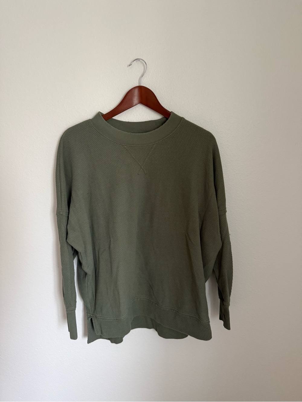 Cute Distressed Aerie Olive Green Waffle Knit Crewneck Sweater
